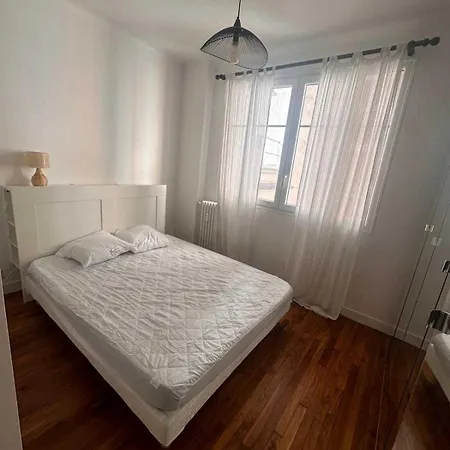 Beautiful 3br-6p-paris 17th-arc De Triomphe *
