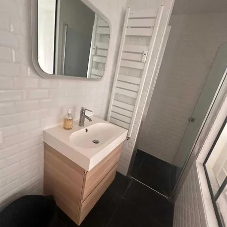 Beautiful 3br-6p-paris 17th-arc De Triomphe