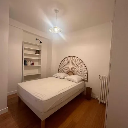 Beautiful 3br-6p-paris 17th-arc De Triomphe