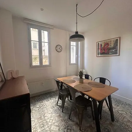 Beautiful 3br-6p-paris 17th-arc De Triomphe Apartmán