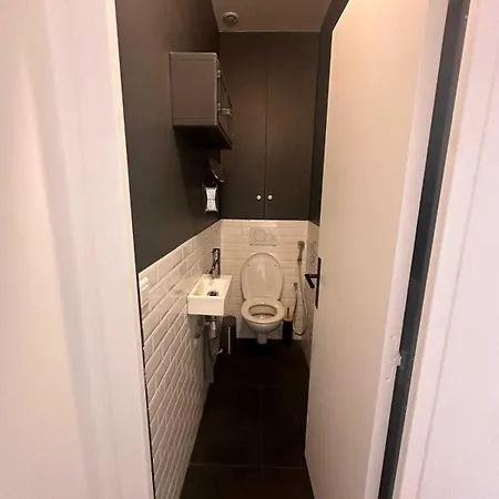 Beautiful 3br-6p-paris 17th-arc De Triomphe Apartment *