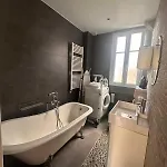 Beautiful 3br-6p-paris 17th-arc De Triomphe דירה