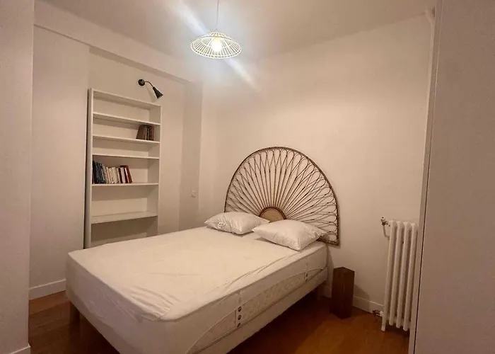 Beautiful 3br-6p-paris 17th-arc De Triomphe