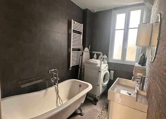 Beautiful 3br-6p-paris 17th-arc De Triomphe Apartment